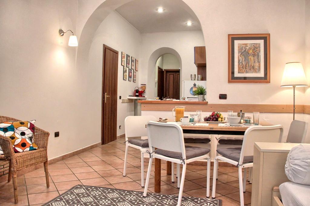 Coliseum Rome Apartments Roma Quarto foto