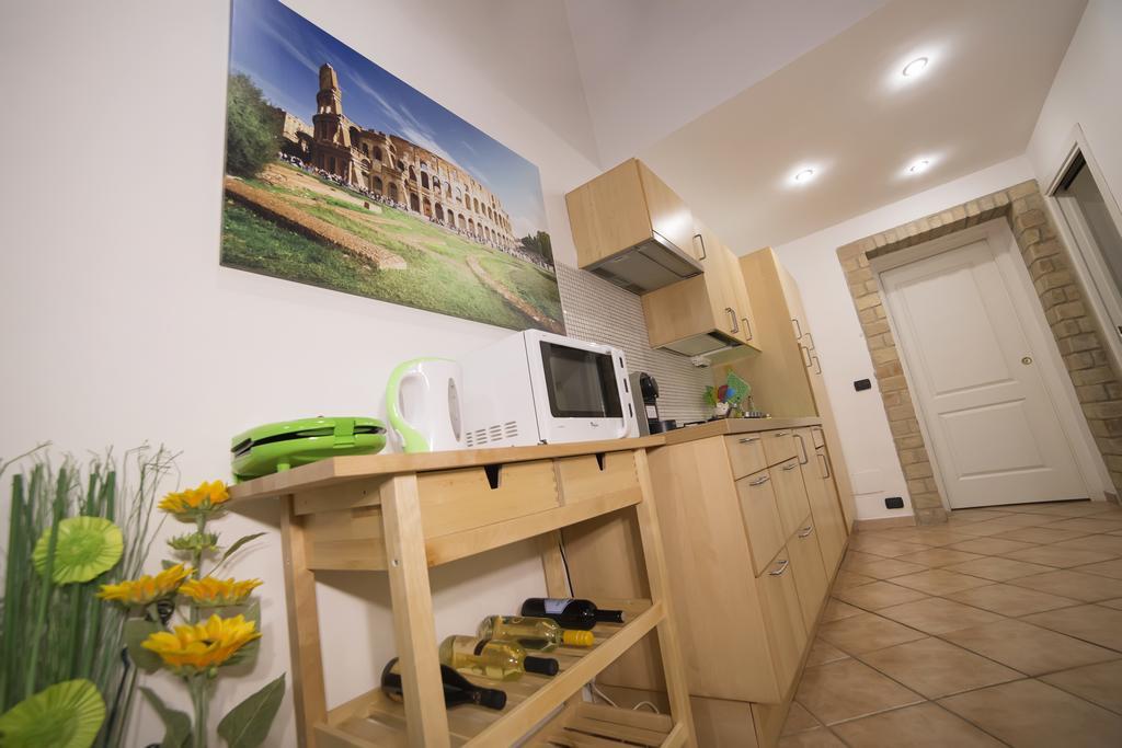 Coliseum Rome Apartments Roma Quarto foto