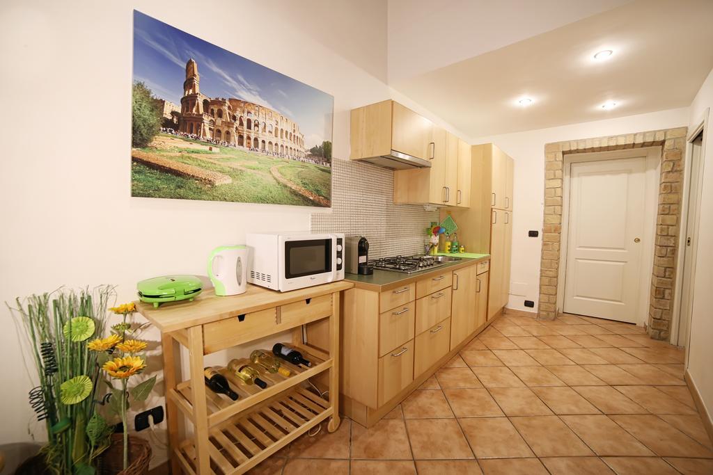 Coliseum Rome Apartments Roma Quarto foto